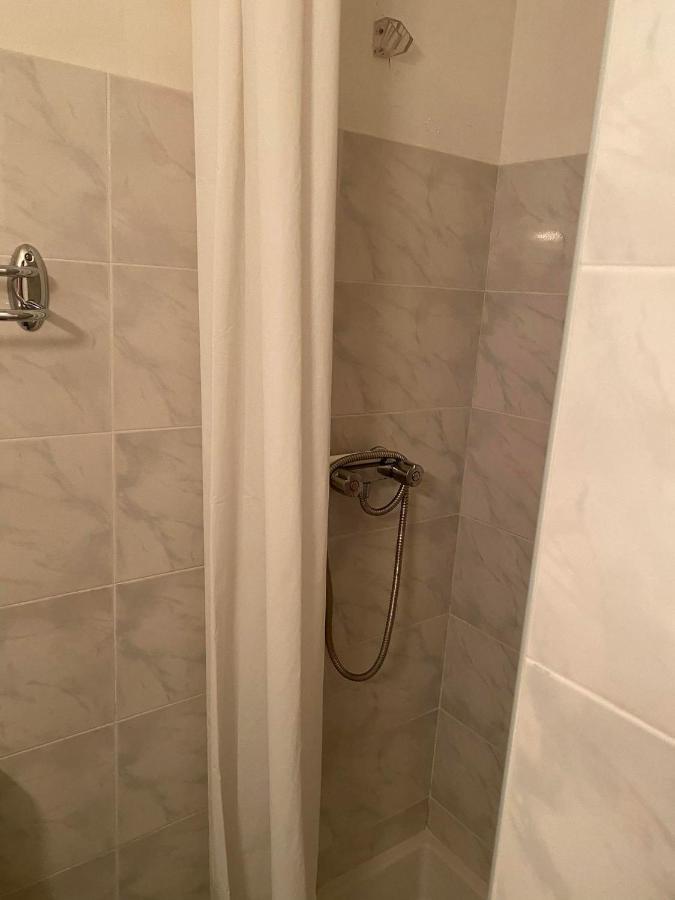 Hotel Concorde Lourdes Bagian luar foto
